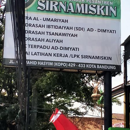 Gh Sirnamiskin Bandung Luaran gambar